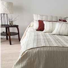 Pie de Cama Montana