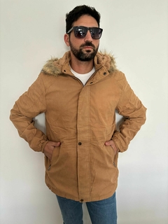 Imagen de parkas de gabardina con piel talle normal unisex
