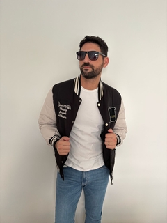 Campera universitaria