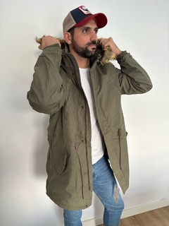 Imagen de parkas de gabardina con piel talle normal unisex
