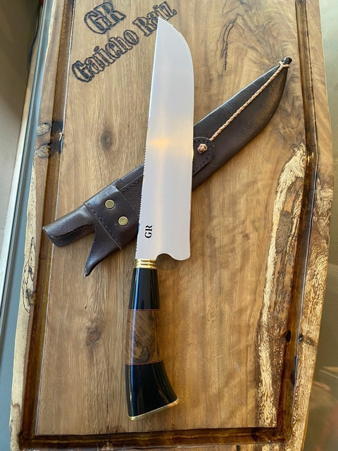 Faca Ponta Larga 10" aço cirúrgico 420C