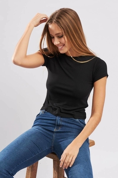 REMERA ELIANA - GONNES