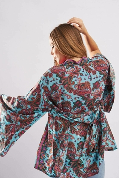 KIMONO RENT CORTO