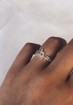 Anillo Cruzi