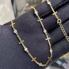 Colar Gotas de Zircônia c/ Crucifixo (Banho Ouro 24k) - comprar online