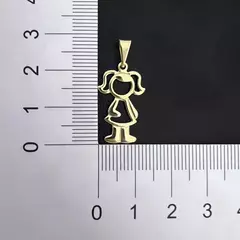 Pingente Menina (2,3cmX1,3cm) (Banho Ouro 24k) - comprar online