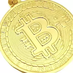 Pingente Moeda ''Bitcoin'' M (2cmX2cm) (Banho Ouro 24k) na internet