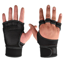 Luvas de musculação na internet