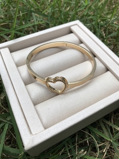 Bracelete Coração cravejado - Semijoias Marble | Da Capital da Semijoia para o Brasil 