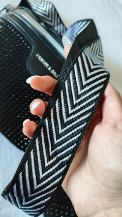 018 Riñonera elegante con Strass Negra. - tienda online