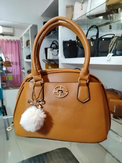 004 Cartera Marron Pompón