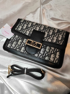 005 Minibag Dior Negra en internet