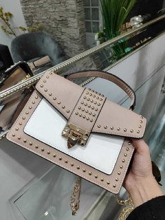 016 Minibag Crema Rock Tachas - comprar online