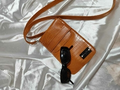 024 Porta celular Yamila - comprar online