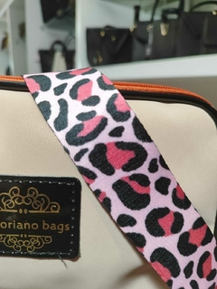 030 Bandolera Victoriano Bags - comprar online