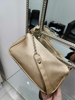 033 Cartera cuero tira de cadenas