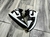 Tenis Retro 1 Negro Blanco Kids Unisex - tienda en línea