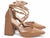 Scarpin elegante na internet
