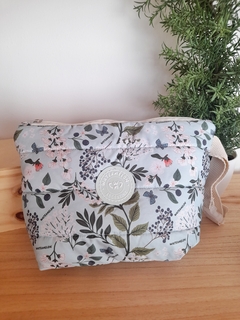 NECESSAIRE MATELASSE VERSALLES - comprar online