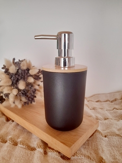 DISPENSER CON TAPA DE BAMBÚ