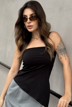 Blusa sem alça Canelada na internet