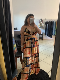 Vestido Recortes na internet