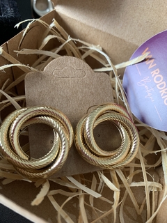 Brinco Dourado