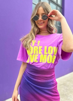 T-shirt Feminina Roxa - comprar online