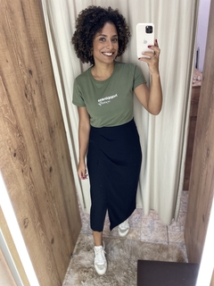 Saia Midi com Detalhe Frontal - comprar online
