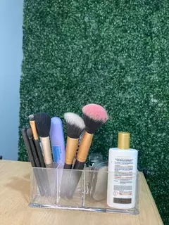 Imagen de ORGANIZADOR ACRÍLICO MAQUILLAJE