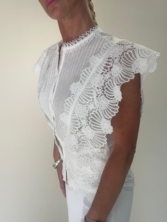Blusa Flora en internet