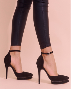Stiletto Kayra negro sin pluma