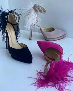 Stiletto Kayra pluma