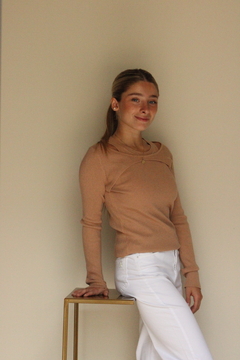 Sweater Hombros Descubiertos