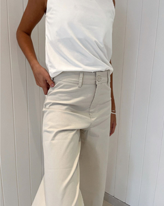 Pantalon AURA en internet