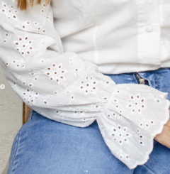 Camisa Margarita en internet
