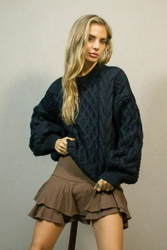 Sweater Aura en internet