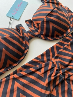 CONJUNTO PALA ZIG ZAG CHOCOLATE COM PRETO - comprar online