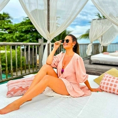 SAÍDA DE PRAIA KIMONO NUDE na internet