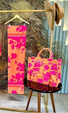 PAREÔ FLORAL LARANJA COM PINK
