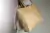 Cartera de cuero vacuno para mujer. Modelo Tote bag. Color clara