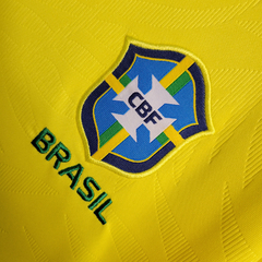 Camisa Brasil Feminina 23/24 na internet