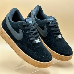 Tênis Nike Air Force Camurça Masculino