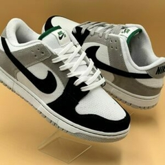 Tênis Nike SB Dunk Masculino na internet