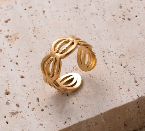Zara ring