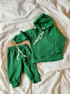 Conjunto buzo y pantalón