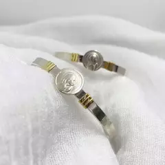 Semiesclava VÑ/ES con apliques de oro