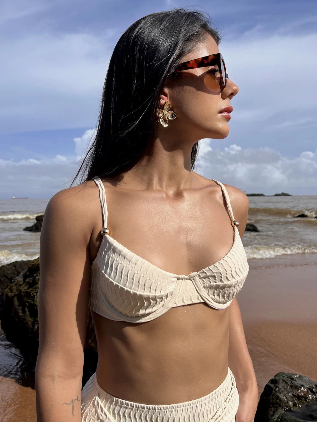 Jeri Sea Shine Hot Off