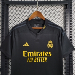 Camisa Real Madrid Preta 23/24 na internet