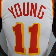 Atlanta Hawks Young # 11 camisa branca da NBA - Dan Imports